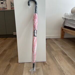 Pink Victoria secret umbrella UNOPENED with TAG still ON